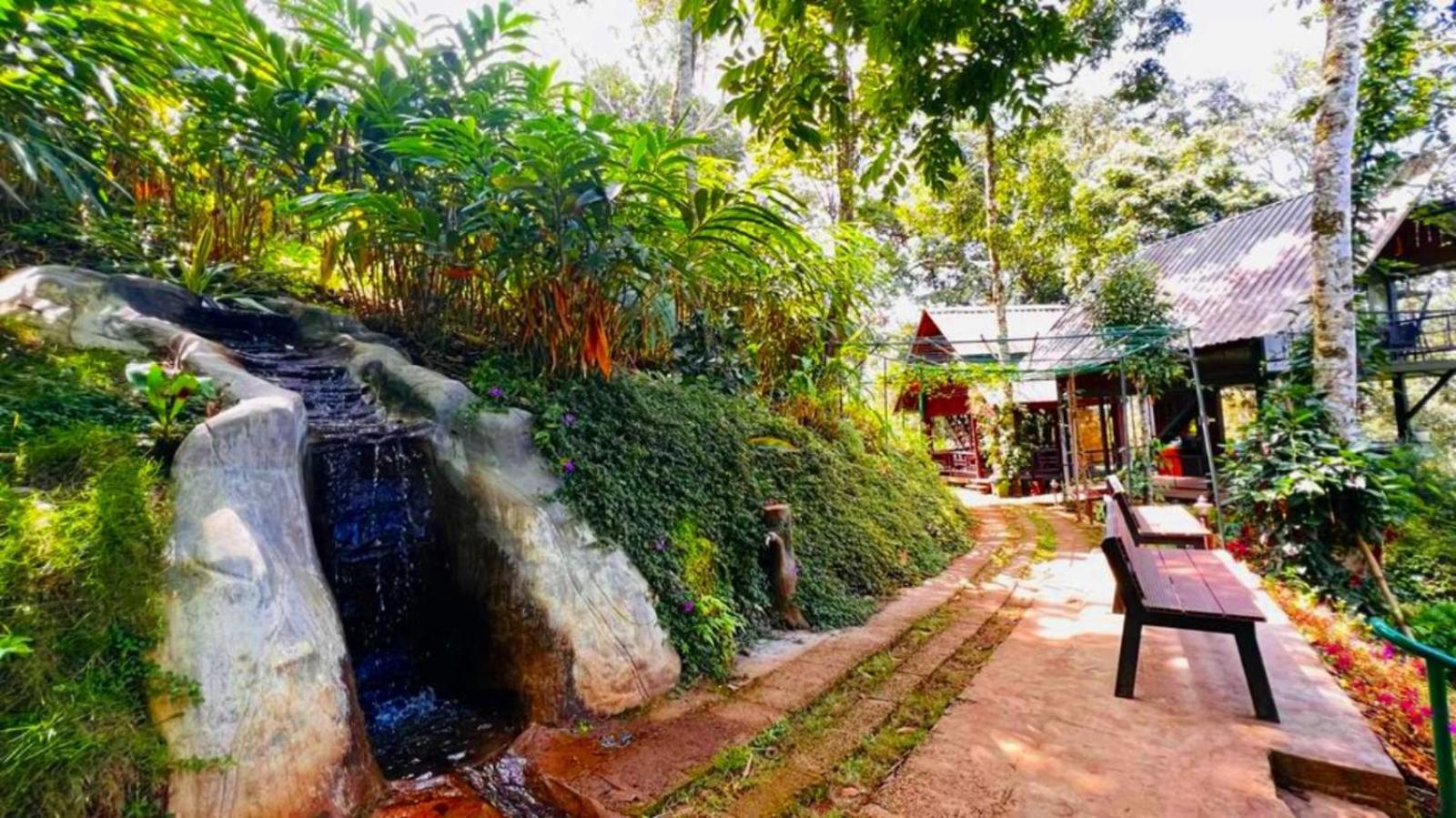 Bamboo Dale Resort, Муннар Экстерьер фото